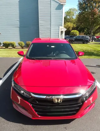 Honda Accord: head-on