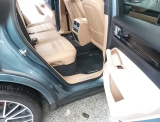 Porsche Cayenne: rear seats